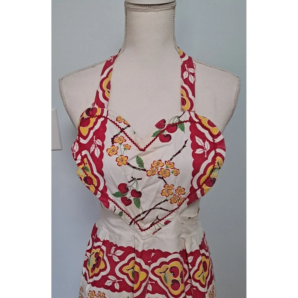 Vintage‎ Apron 1950's Style Heart Shape With Cherries